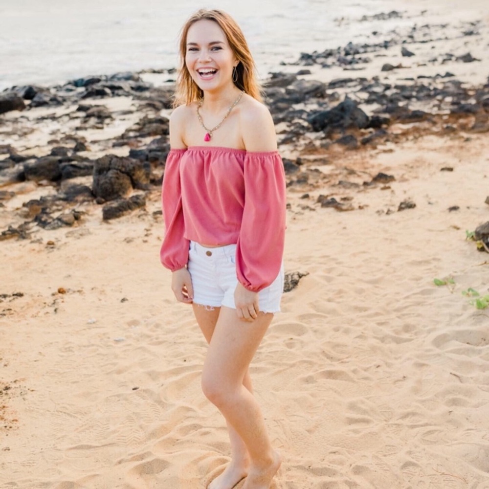 Meet your Posher, Lucy